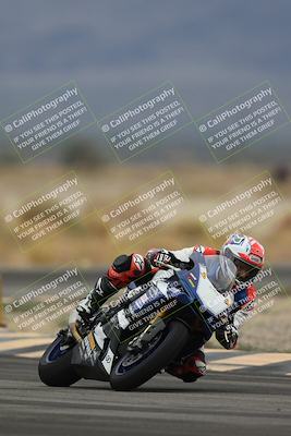 media/Nov-15-2025-Race Pace (Sat) [[8de605a2d8]]/Non Verified Riders (1st 20 Minutes)/Turn 4 (1010am)/